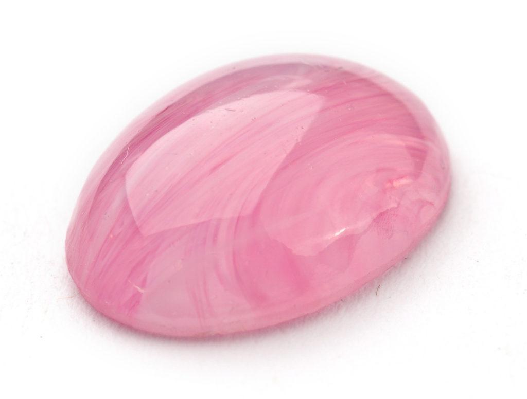Vertus du Quartz rose, sa signification, ses propriétés, son origine et mes conseils pour bien le choisir et l’entretenir.