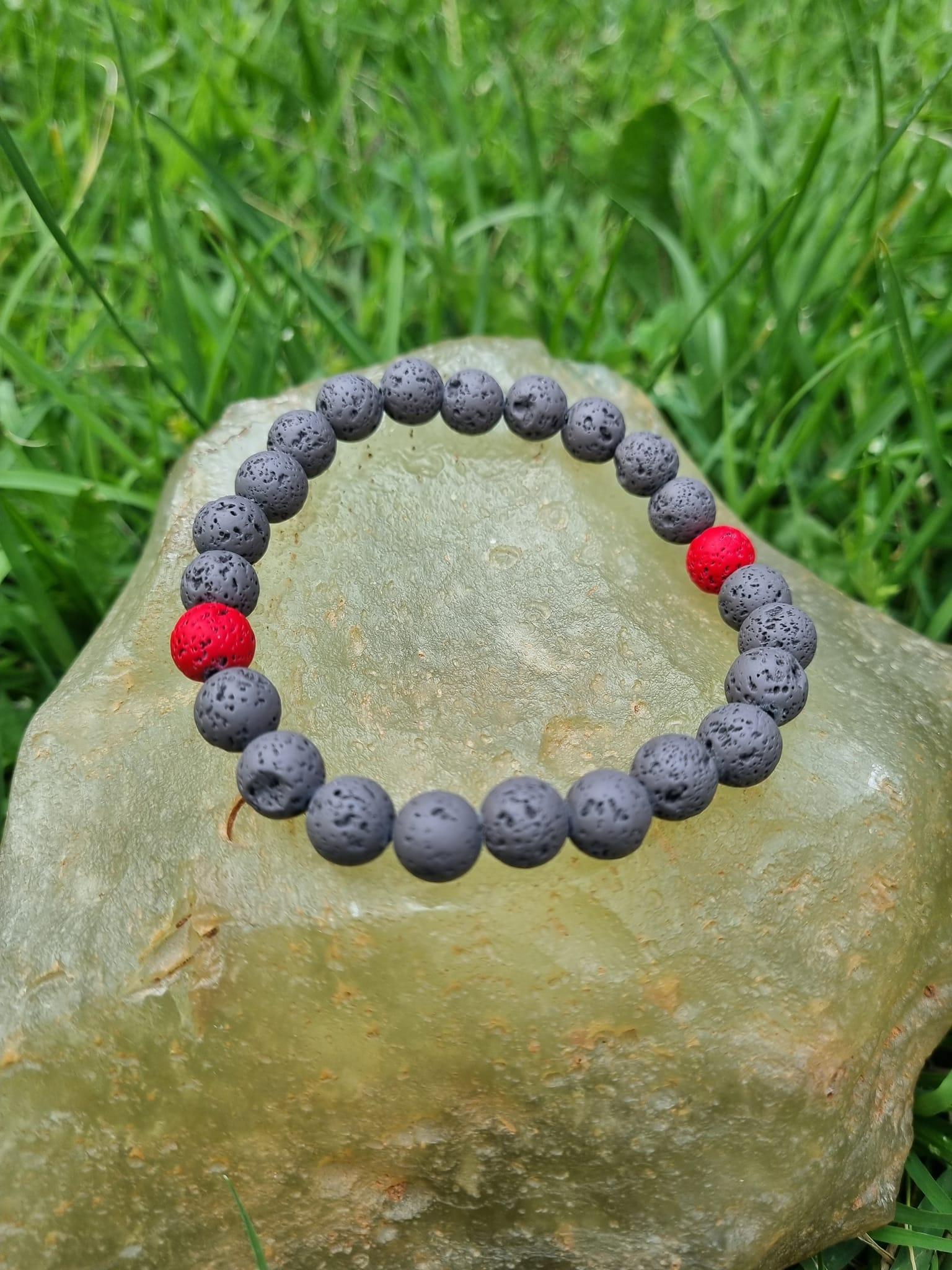 Bracelet en pierre de lave grise