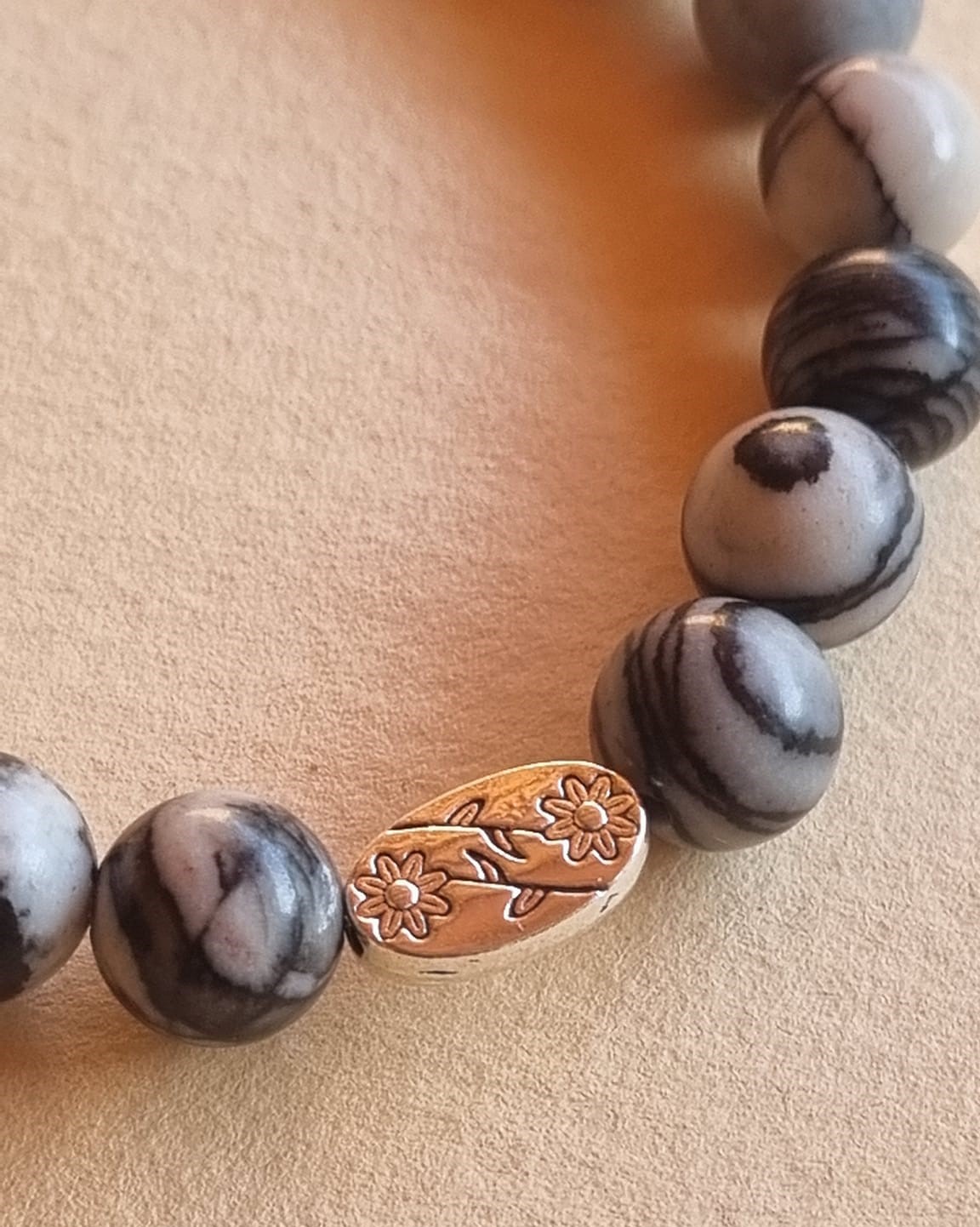 Bracelet Jaspe toile d’araignée – pierre d’entraide et de courage – Image 4