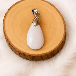 Pendentif Scolécite en pierre naturelle blanche – bélière argent 925